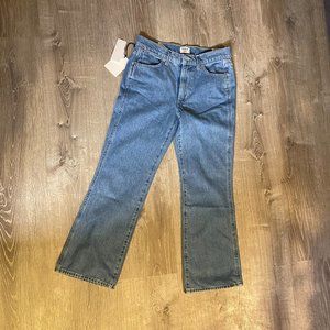 Aritzia Sunday Best Zinger Mid Rise Flare Jeans 26